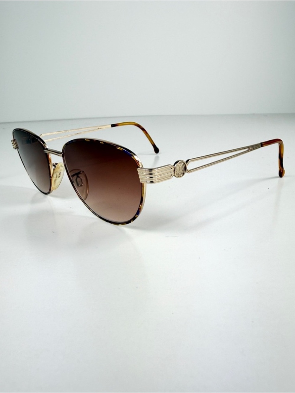 VTG DeadStock FENDI VL7011 Roman Coin Custom Sunglasses Gold Blue Tortoise Set